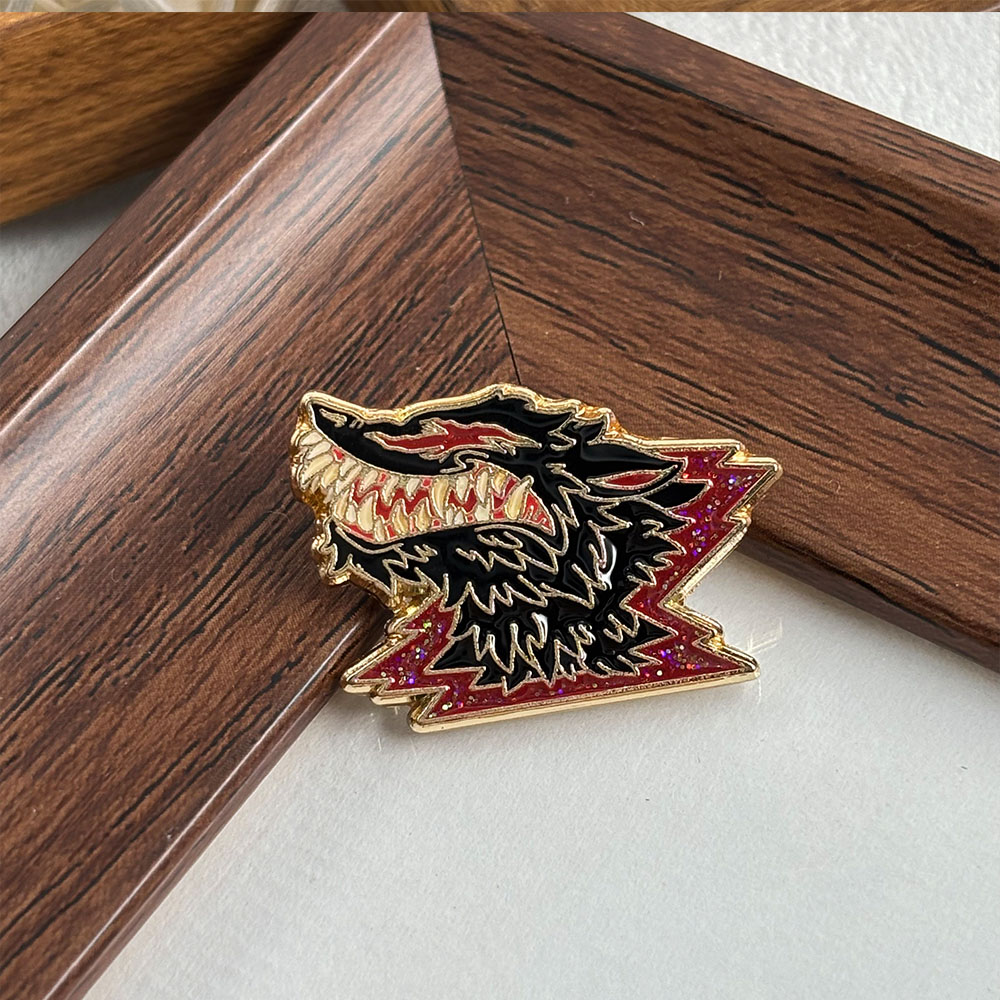 Vintage Collectible Clothing - Broche en métal Loup à griffes,