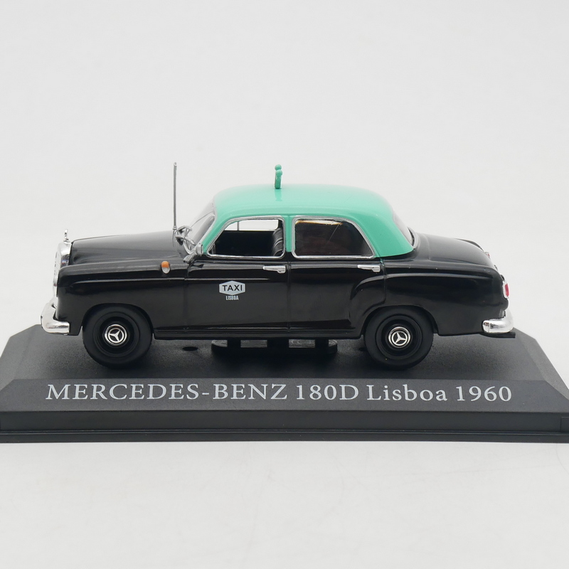 IXO Modèle de voiture classiqu - Vintage Collectible Classics avis et prix